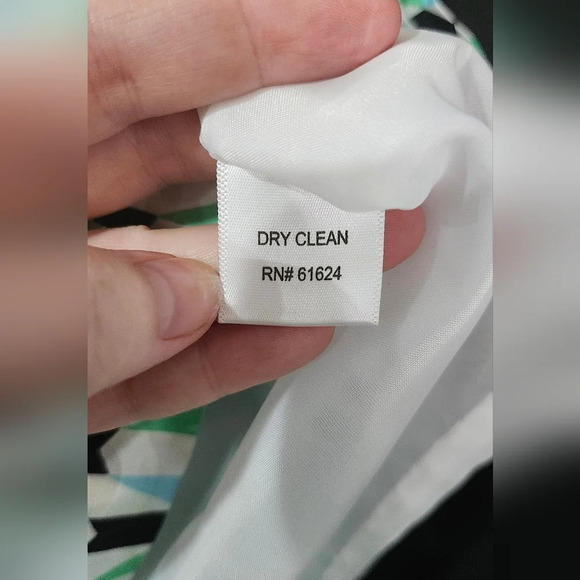 Green Blue Geometric Womens Silk Blend Top Size L Eclectic Artsy Contemporary - Picture 5 of 7